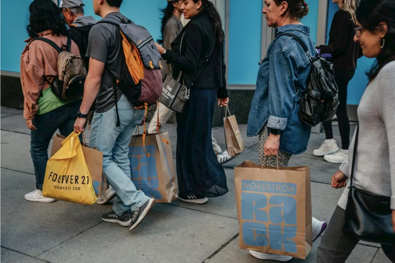 US economy grew at a 4.9% pace last quarter, fastest since 2021