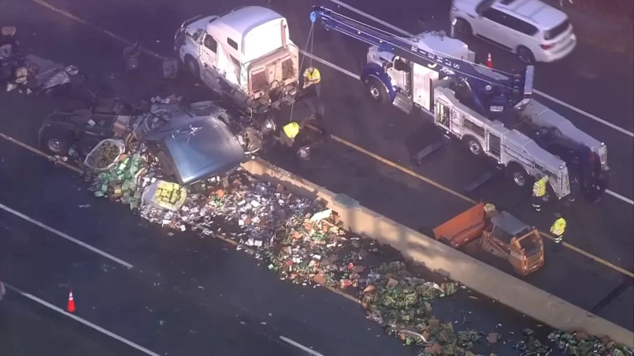 Truck crash leaves debris on NJ Turnpike, slows drivers in South Jersey