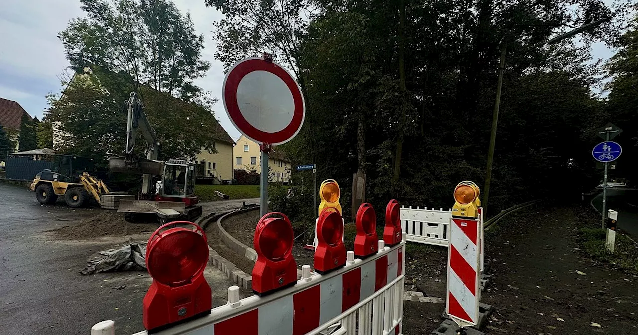 Absperrungen durch Baustelle in Spenge: Warum Anwohner nicht informiert worden sind