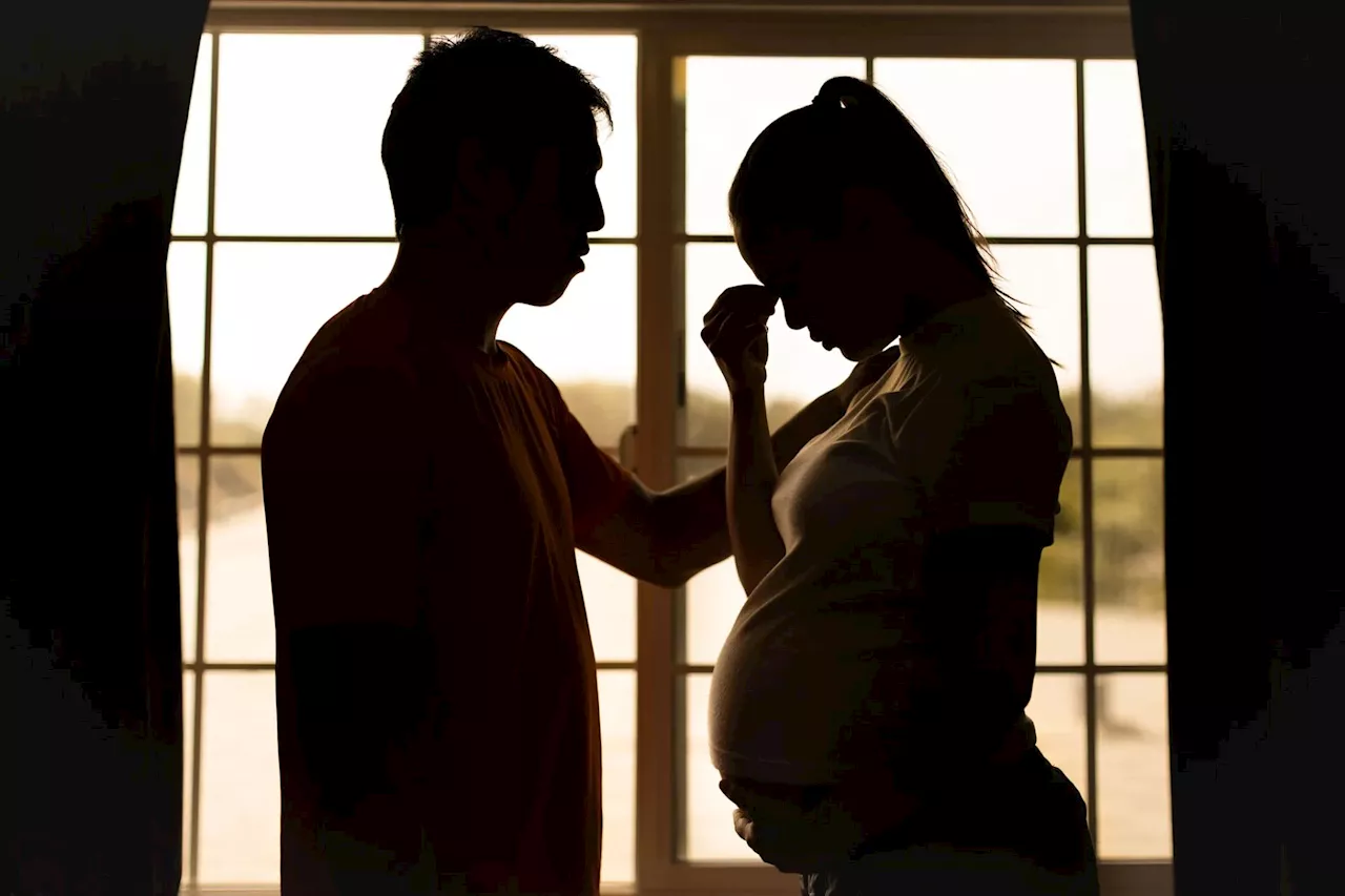 Dear Abby: My boyfriend cheated on me while I was six months pregnant