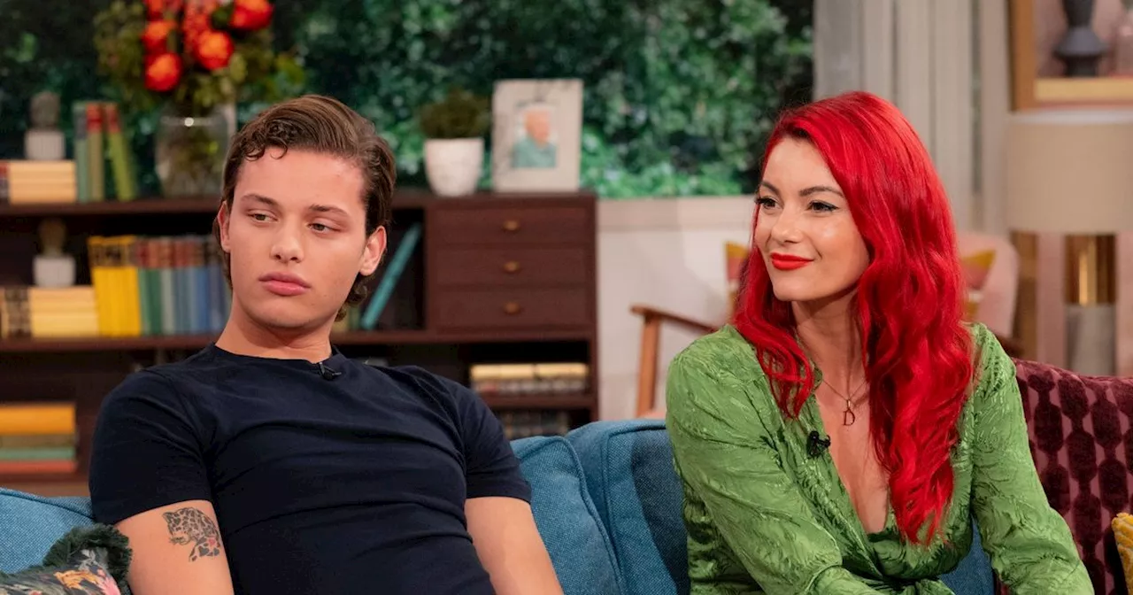 Strictly's Bobby says 'I'm losing the will' before Dianne face plants his bum