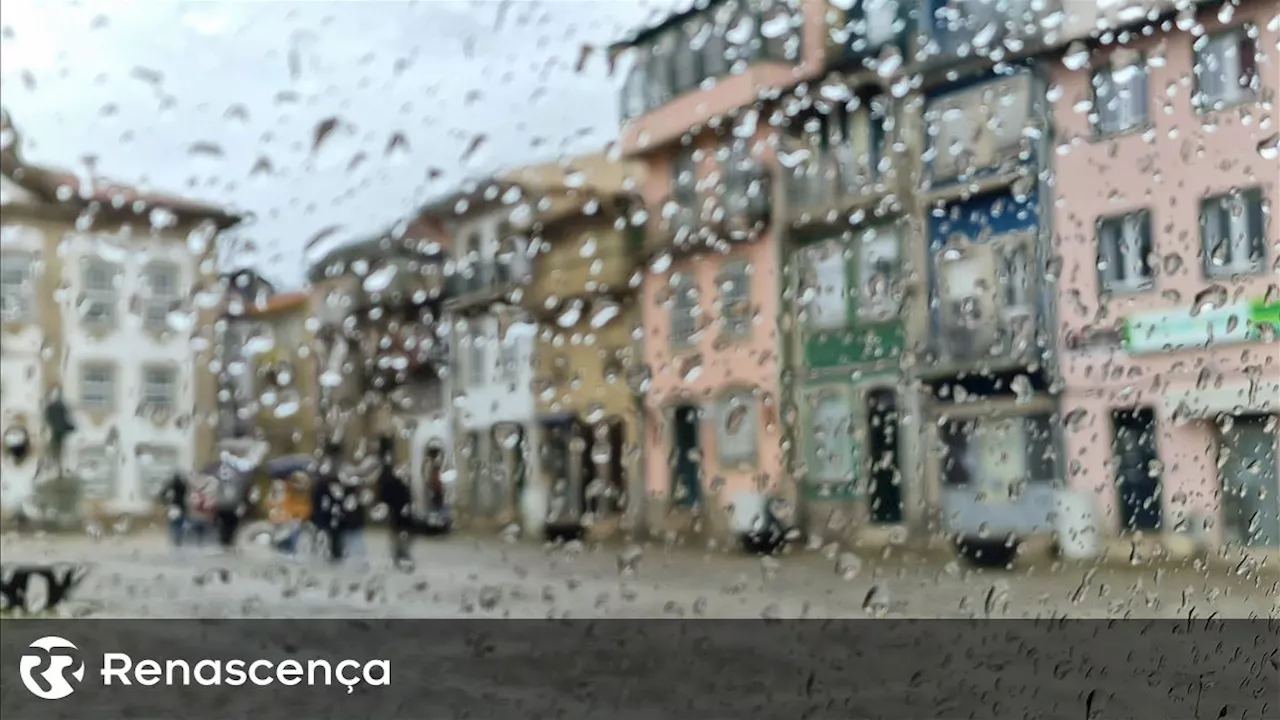 Viana do Castelo sob aviso vermelho devido à chuva forte