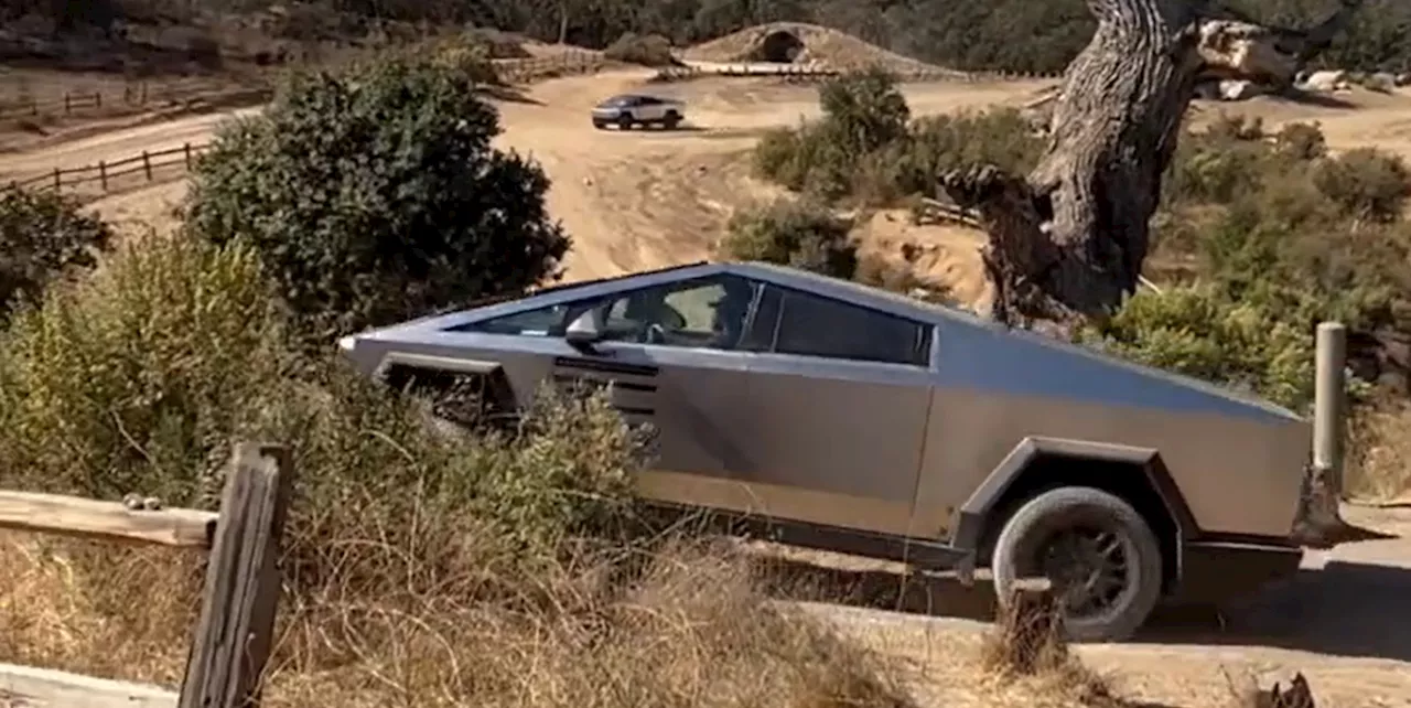 The Tesla Cybertruck Looks Even More Alien Off-Road