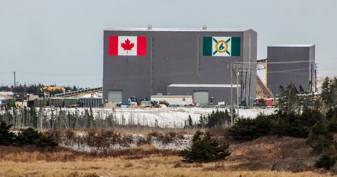 'Come clean. Let us know is it safe': Frustration mounts over delay in assessing Donkin Mine's safety