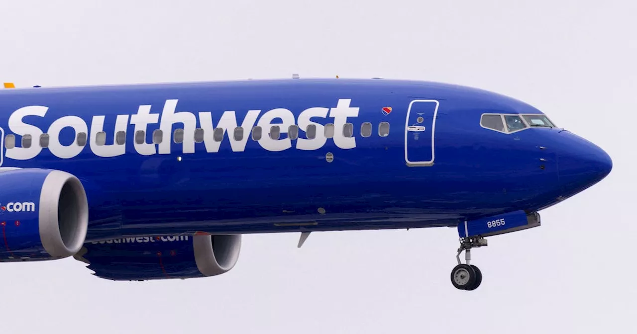 Southwest Airlines profit falls, expects higher deliveries from Boeing in 2023