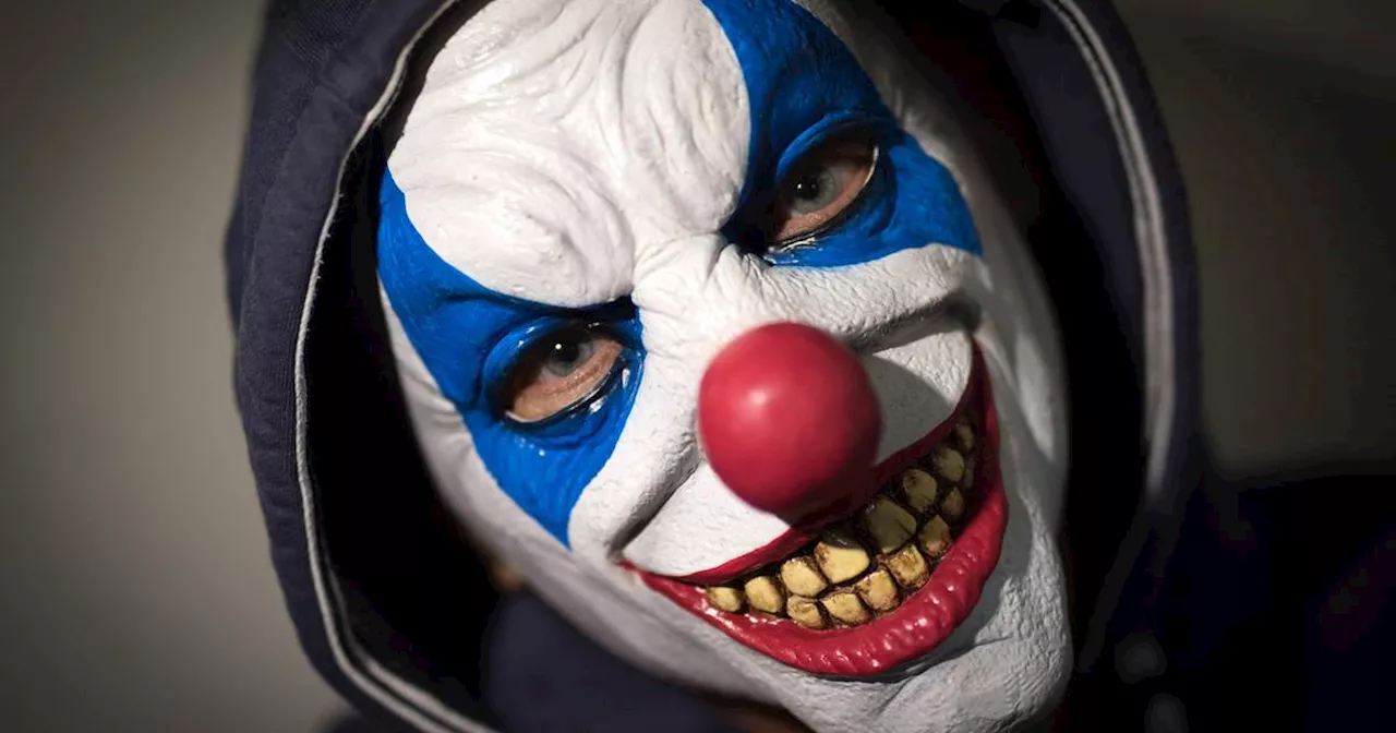 Grusel-Clown erschreckt Passanten in Saarlouis – Polizei findet Verdächtigen​