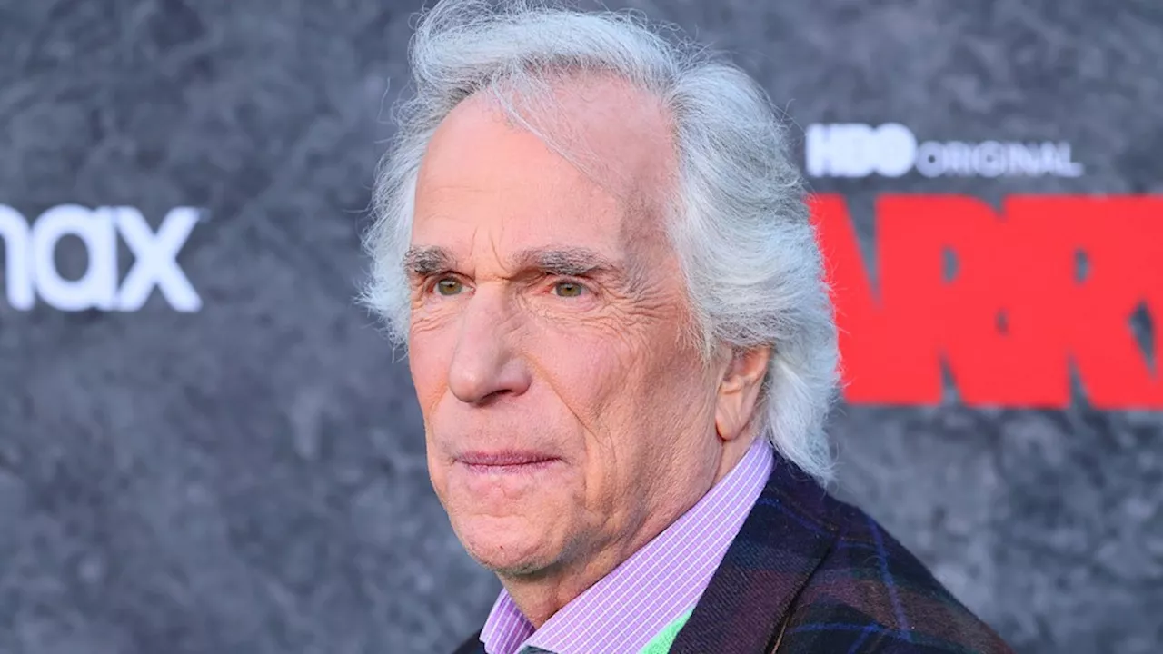 Henry Winkler Struggled With Happy Days Table Reads Before Dyslexia Diagnosis