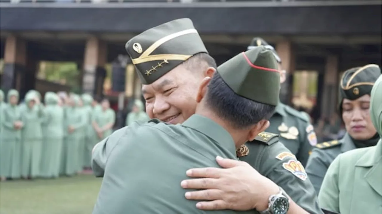 Moment Jenderal Dudung Pamitan Dengan Keluarga Besar Mabesad