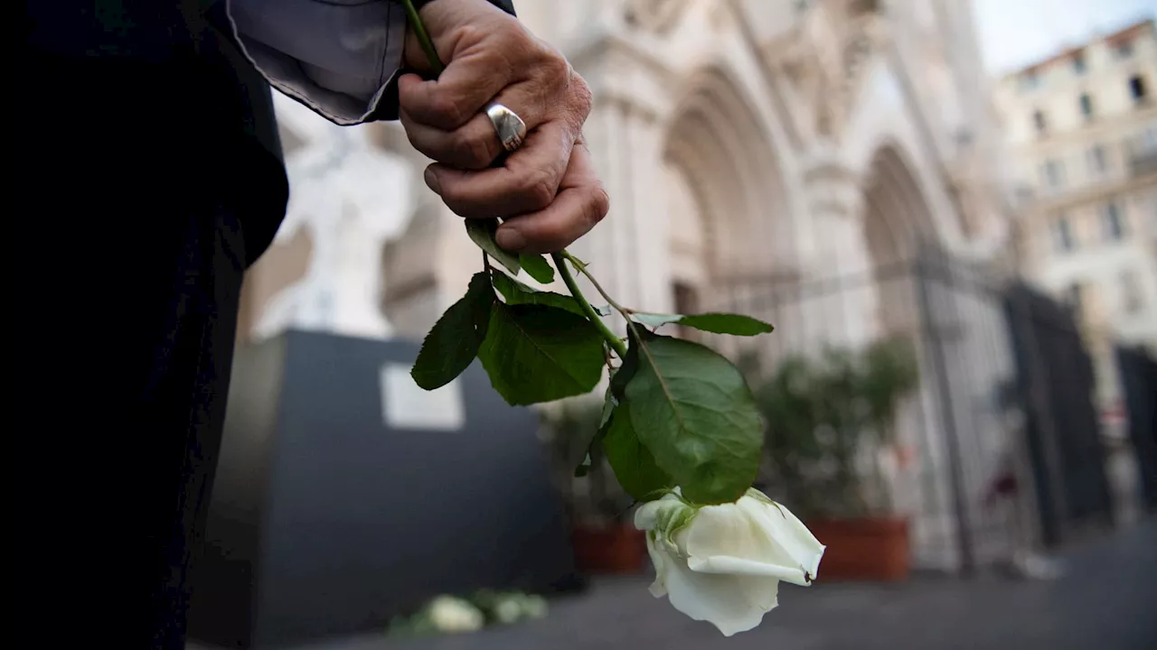 Attentat de Notre-Dame à Nice: un hommage pour 'la paix', trois ans après l'attaque au couteau