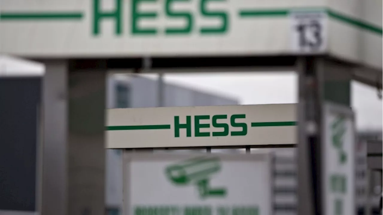 Chevron Slump Cuts $6.5 Billion From Deal Value for Hess Holders