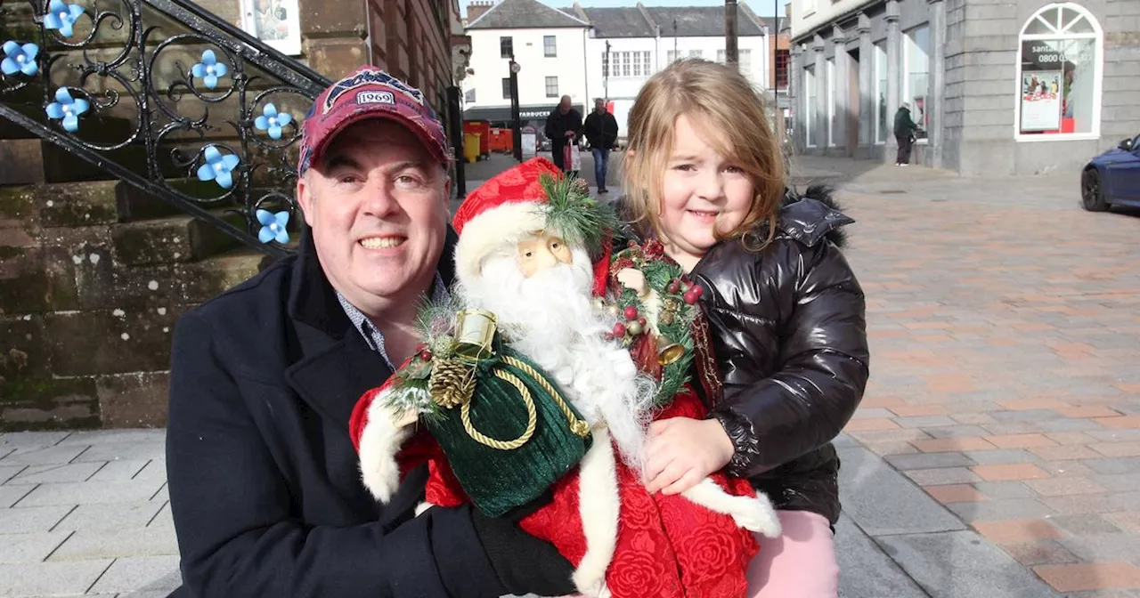 Lee's aim to provide Christmas cheer for 'under financial distress' families