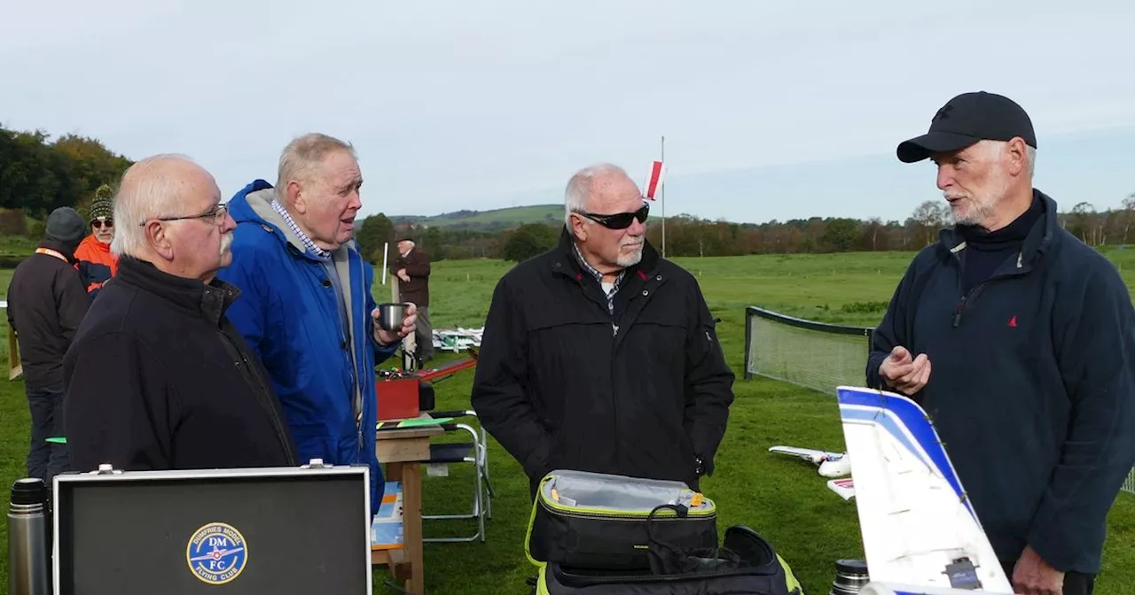 Men's Shed members visit Model Flying Club