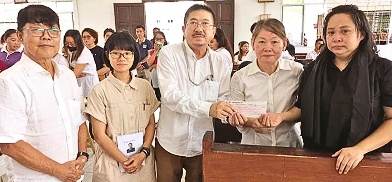 KKJA presents donation to members’s widow