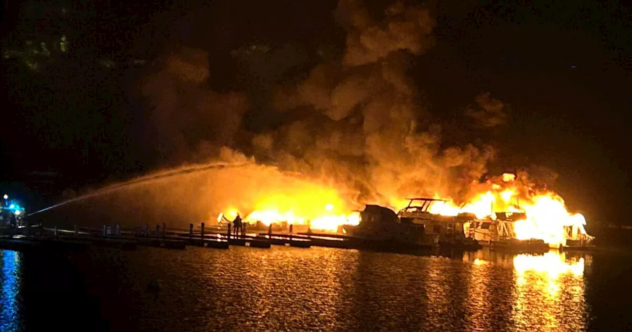 Lake Powell houseboat destroyed in fire