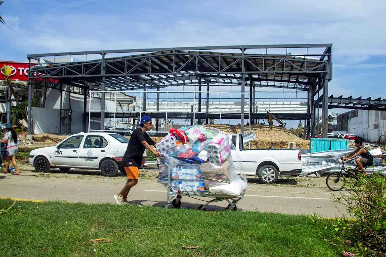 Survivors of Hurricane Otis in Mexico grow desperate for food, aid amid slow government response