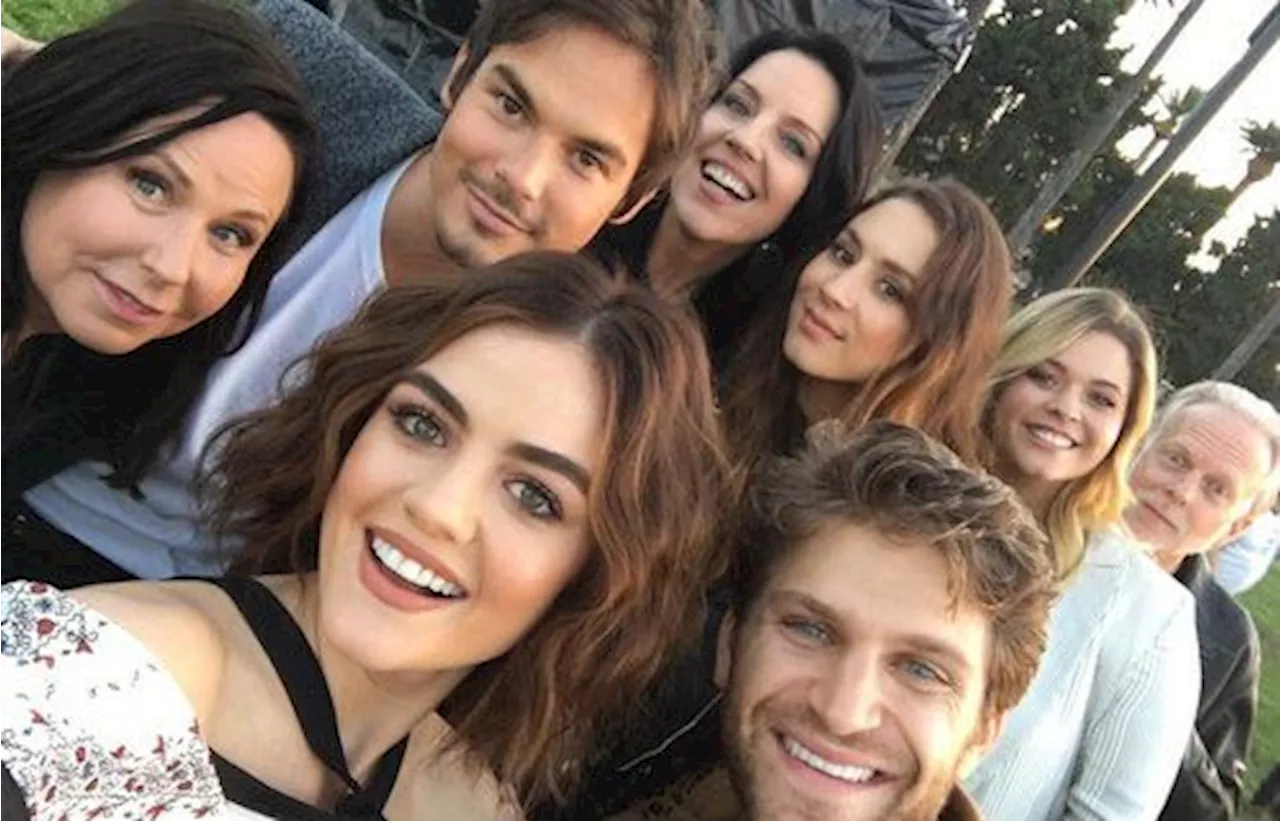 The Pretty Little Liars cast had a reunion and all the best characters were there