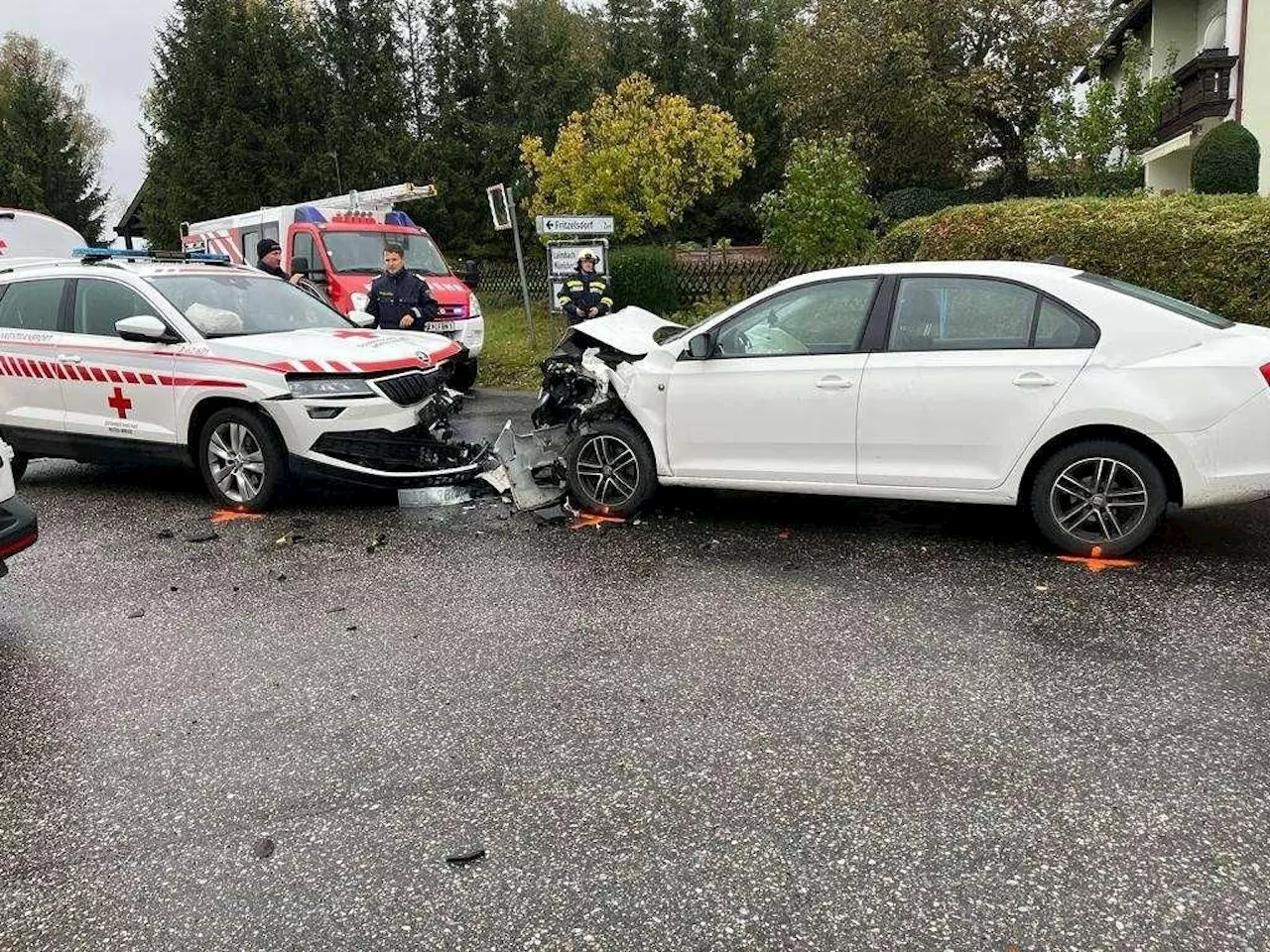 Verkehrsunfall nahe Nussendorf: Zwei Verletzte