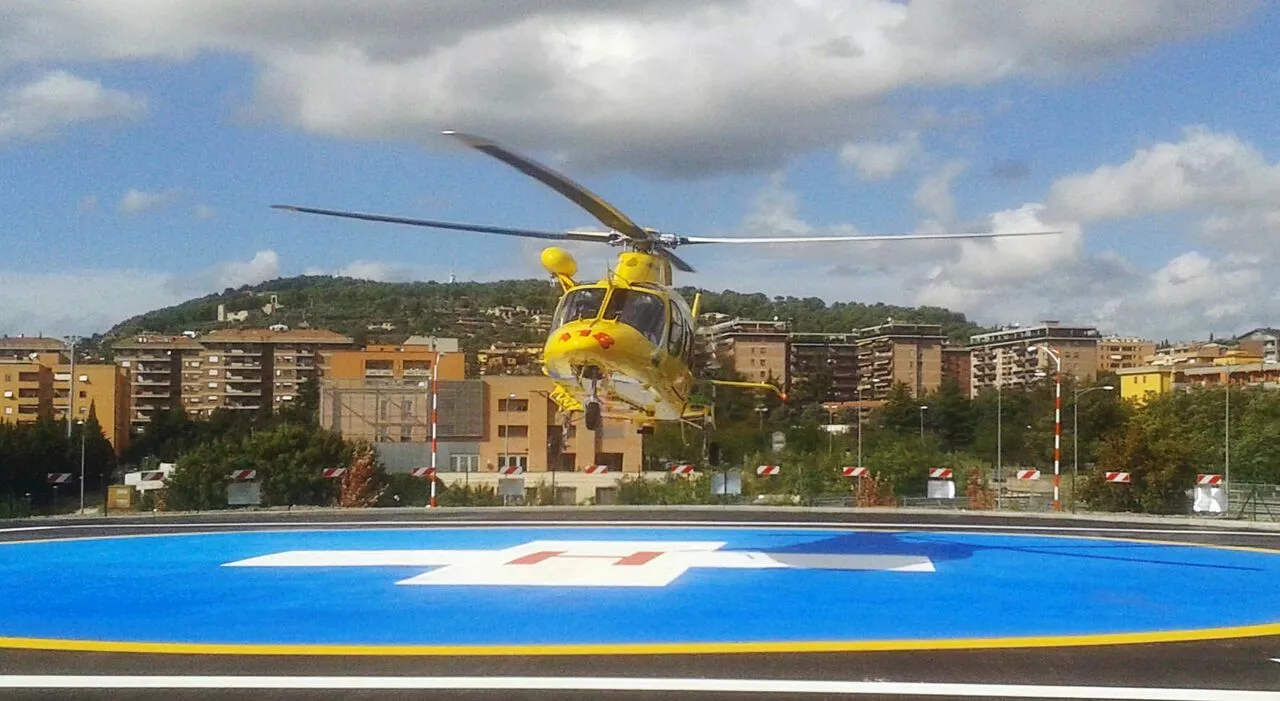 Perugia, concorso in sanità: 20 richieste di accesso agli atti per le selezioni dell'elisoccorso