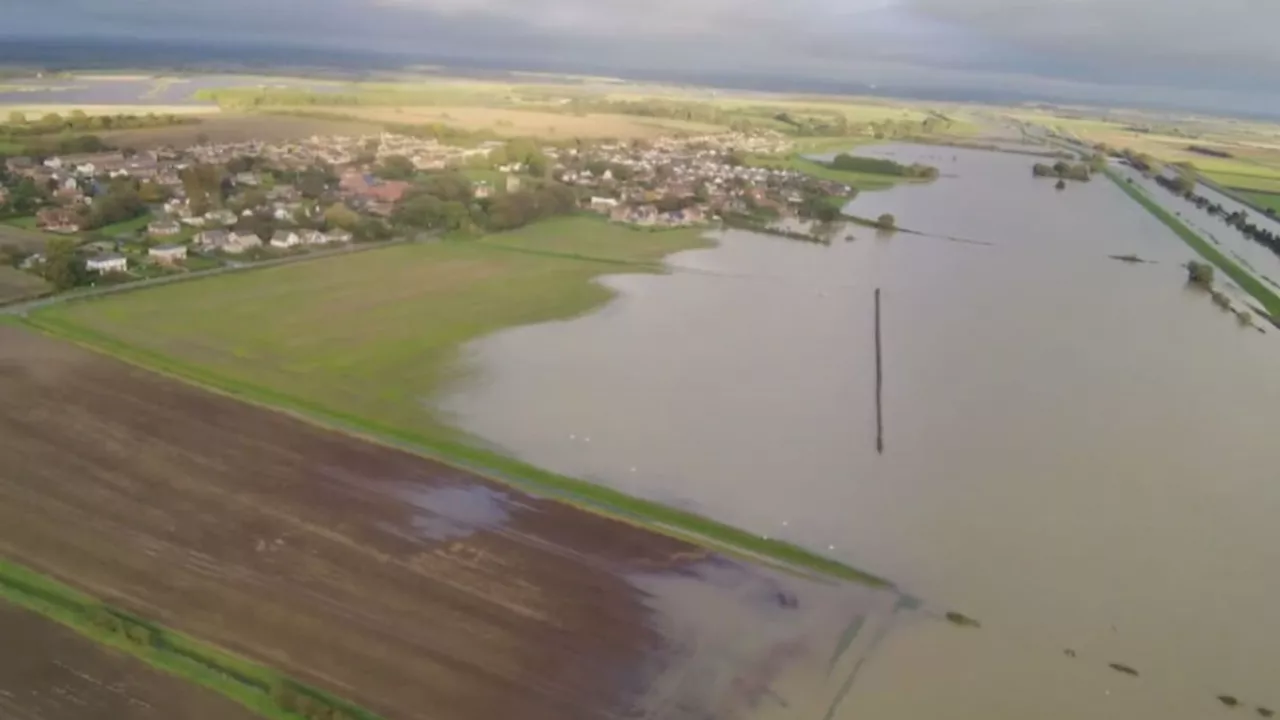 Fiskerton residents told to stay away amid continued fears of River Witham flooding