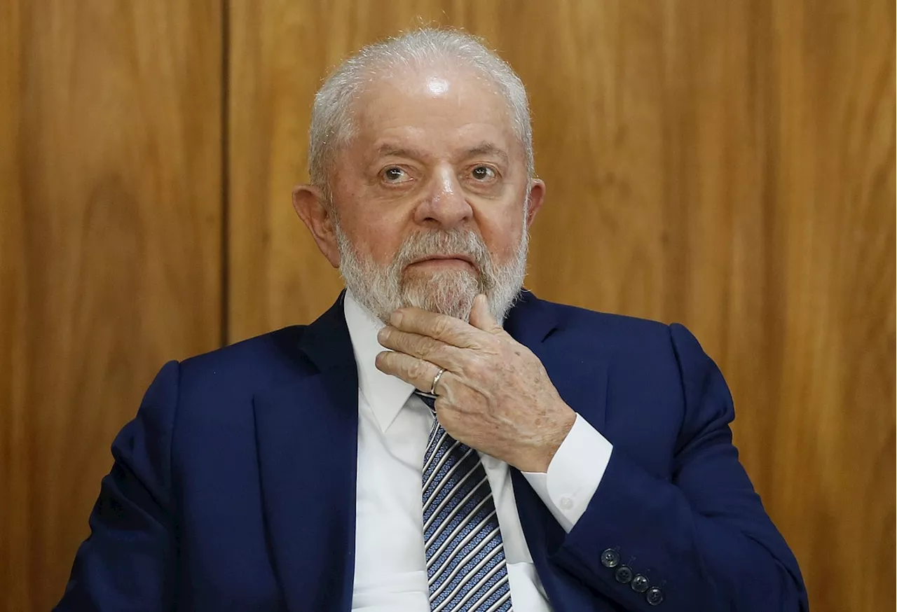 Lula afirma que governo vai criar bolsa para 'incentivar' estudantes de Ensino Médio