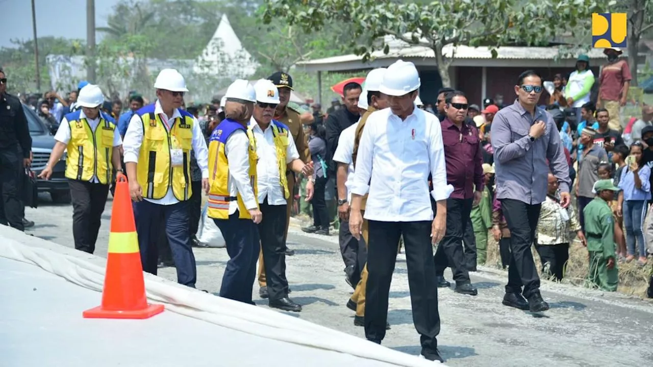 Cek Proyek Jalan di Lampung Lagi, Jokowi: Sekarang Sudah Mulus