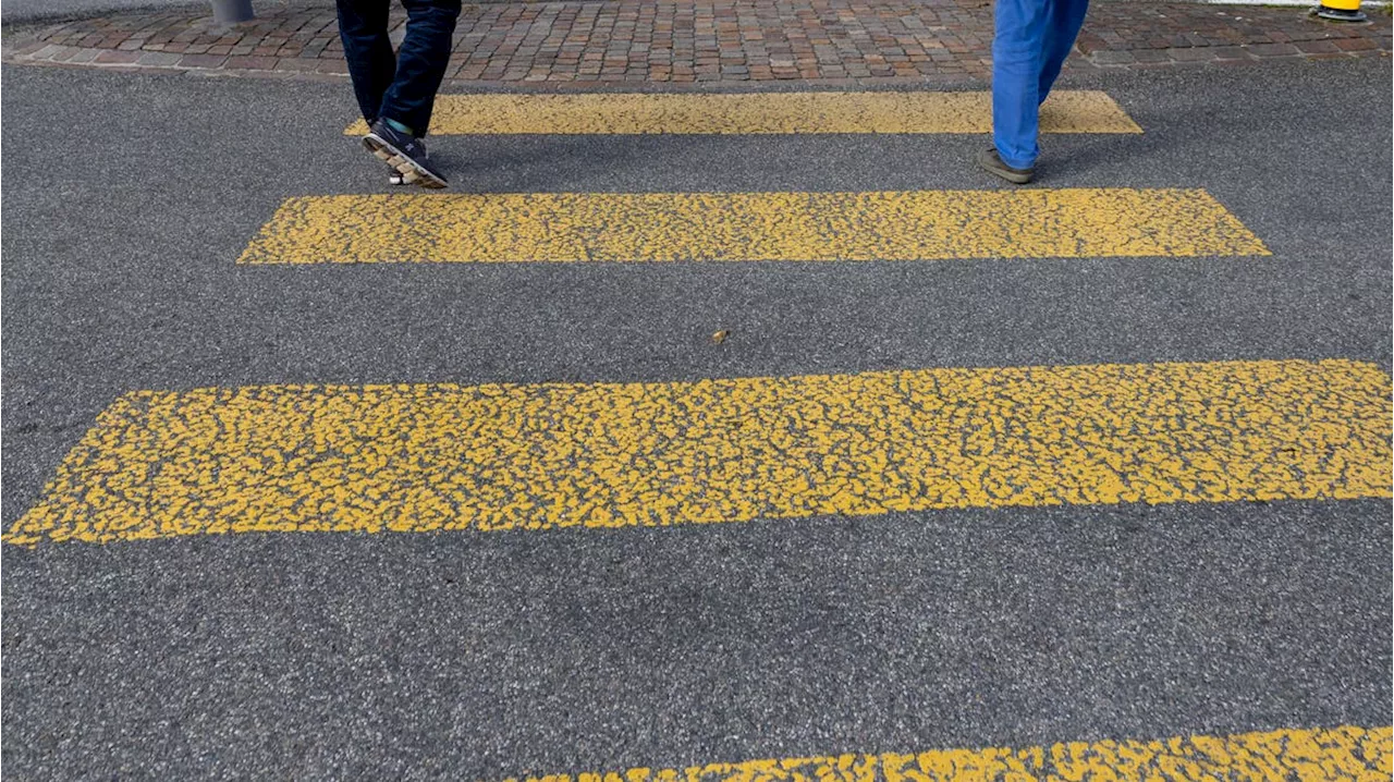 Autofahrer verletzen mehrere Fußgänger in der Zentralschweiz