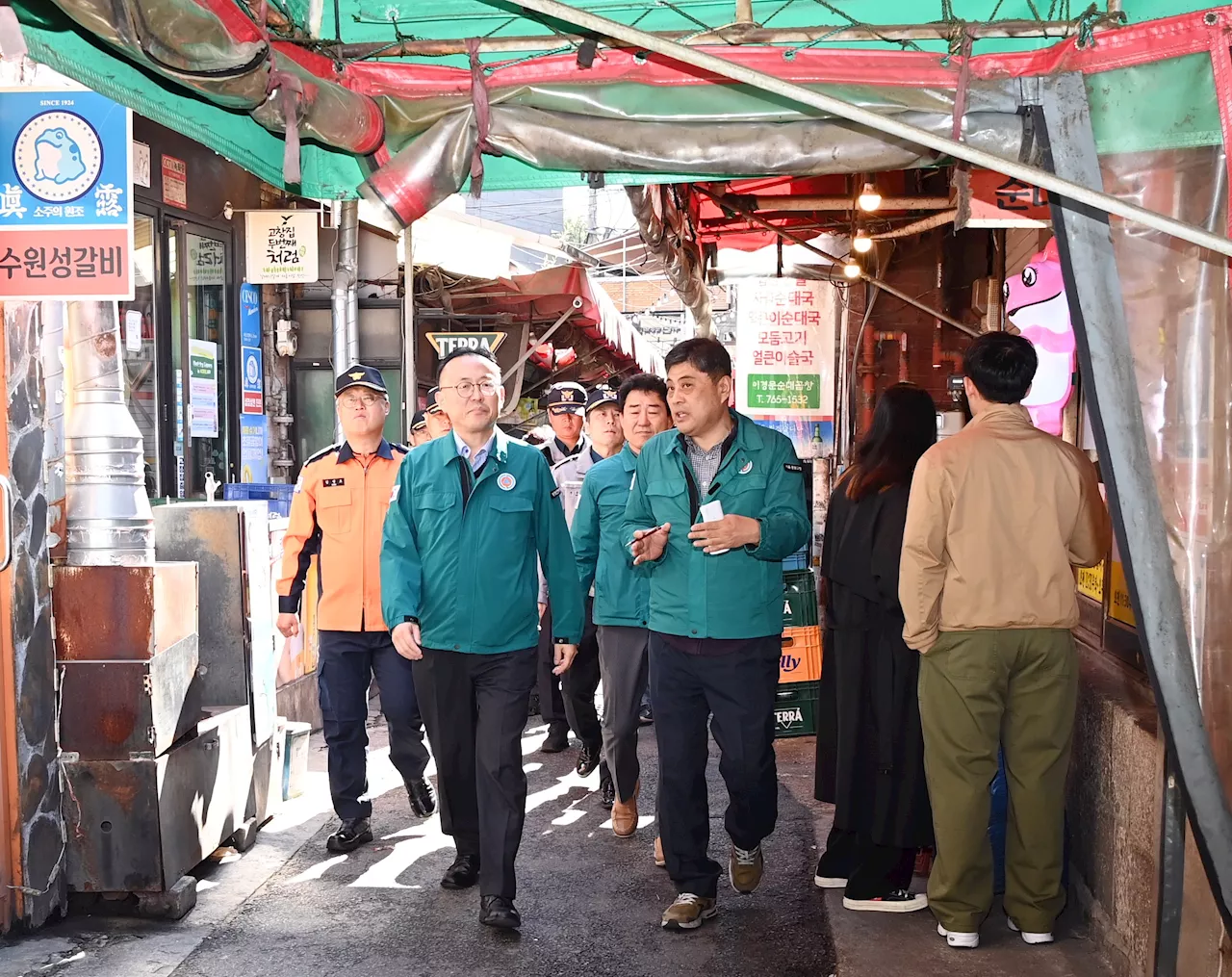 핼러윈 의상 ‘이건’ 안 돼요…경찰·군복 이어 소방복 ‘당근’ 금지