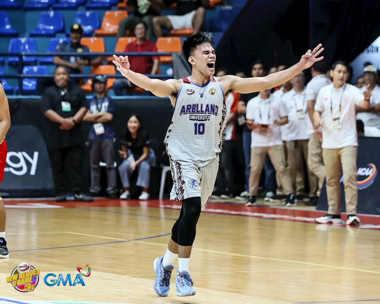 Talampas on fire as Chiefs stun Red Lions for win No. 2