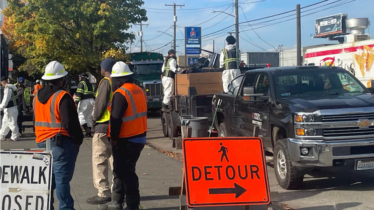 City of Seattle clears a homeless encampment in Ballard neighborhood