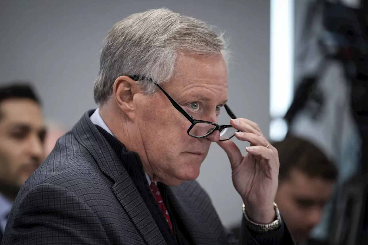 Fact Check: Claims Mark Meadows 'Wore a Wire' to Spy on Trump for FBI