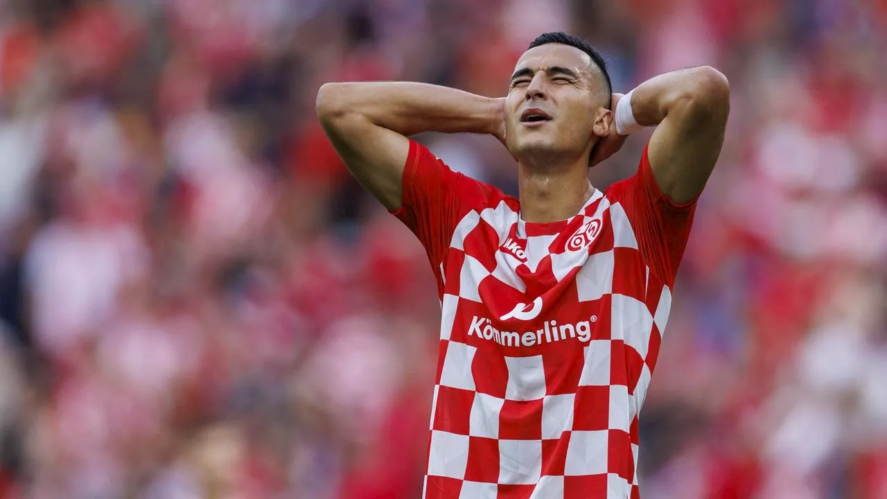 El Ghazi reageert voor het eerst op schorsing door Mainz: 'Sta juist voor vrede'