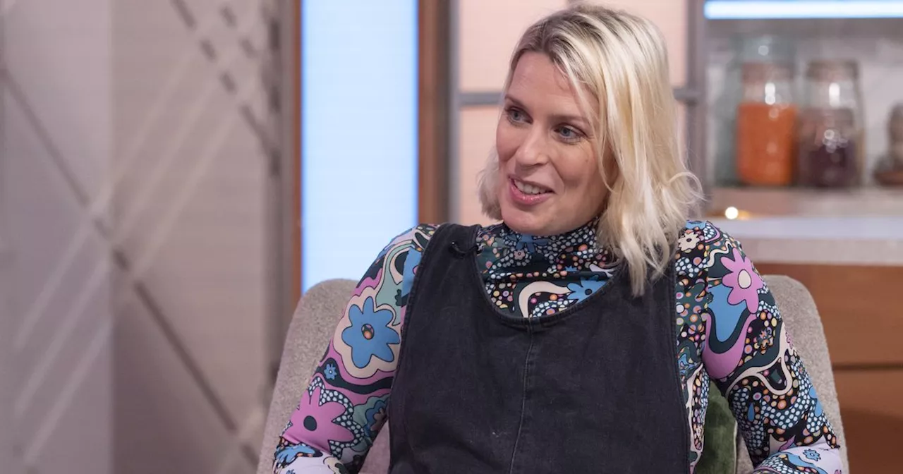 Sara Pascoe announces baby's name and shares first pic after welcoming son