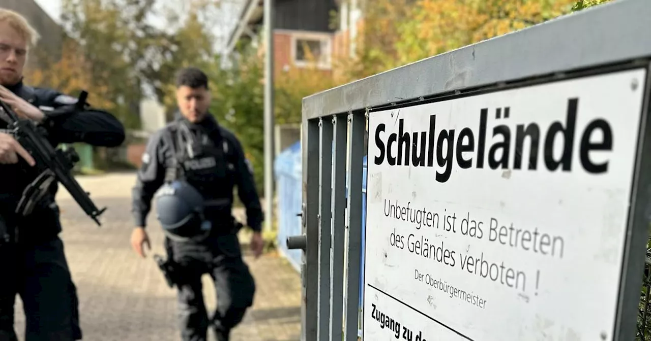 Bombendrohungen in Solingen: 2 weitere Schulen betroffen