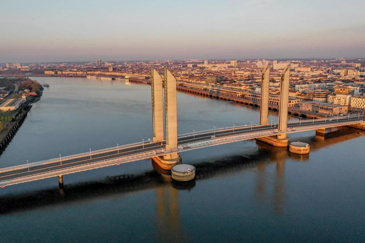 Bordeaux : peinture, béton, solidité… un expert va se pencher sur les défauts du pont Chaban-Delmas