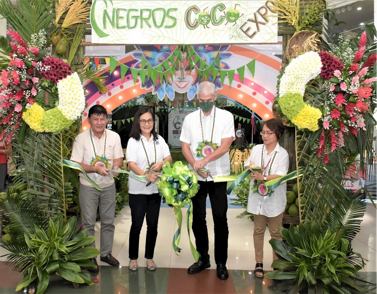 Negros coco expo empowers farmers, producers