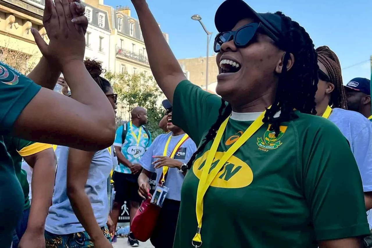 WATCH: Springboks cheered on in the streets of Paris by Mzansi supporters