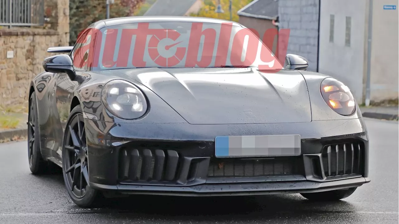 Refreshed Porsche 911 spied with very little camo revealing restyled front and rear