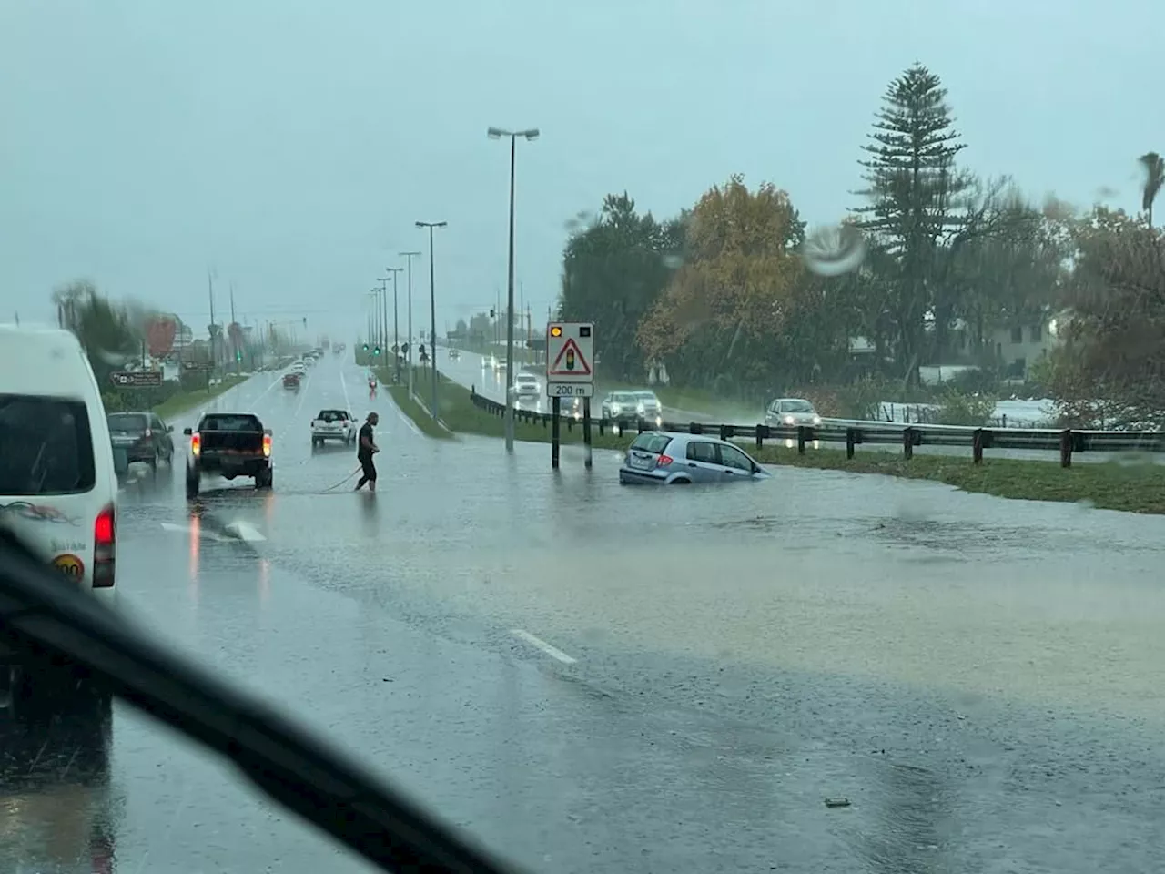 WEATHER: Heavy rain, flooding and disruptive snowfall expected this weekend