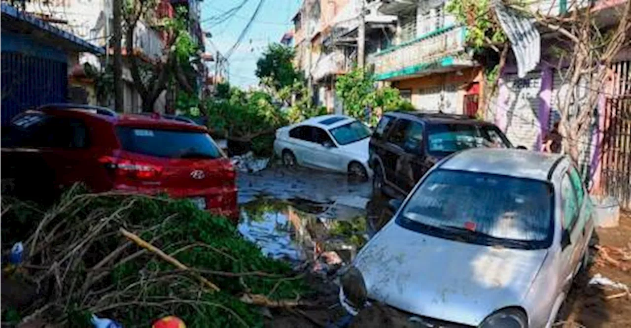 Sekurang-kurangnya 27 maut, Taufan Otis badai Selatan Mexico