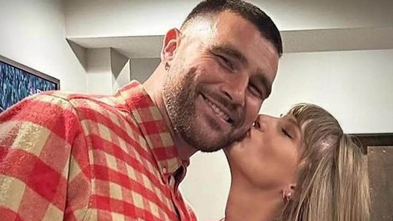 Taylor Swift Kisses Travis Kelce After Chiefs Win