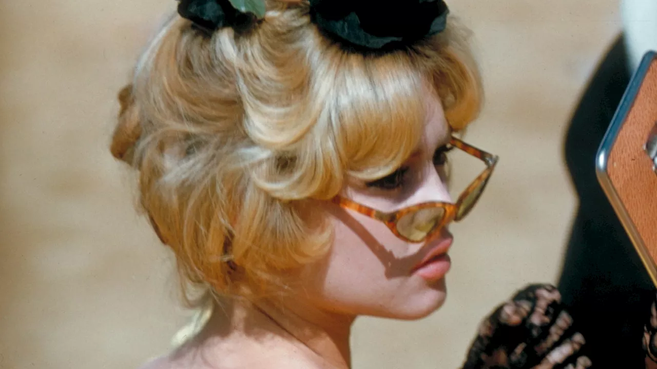 Buon compleanno Brigitte Bardot! L'icona beauty ha 89 anni di età