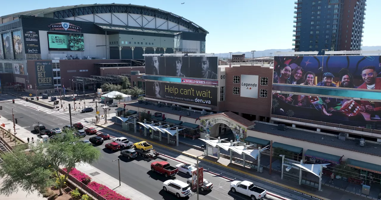 Downtown Phoenix businesses packed as World Series heads to Arizona