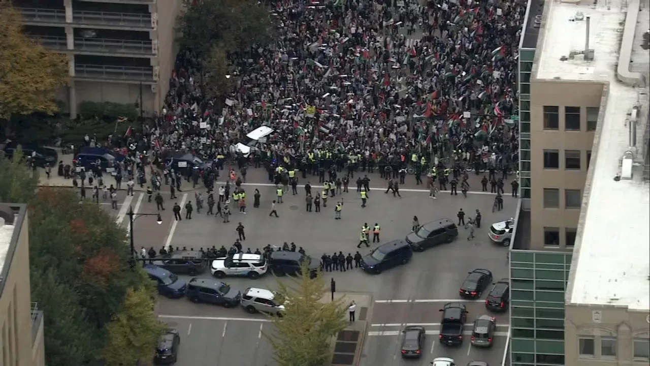 Chicago protest today: Demonstrators demand stop to airstrikes in Gaza as Hamas-Israel war continues