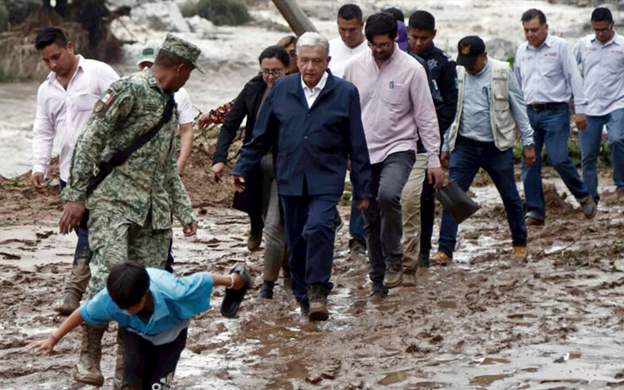 AMLO advierte 'desinformación y politiquería' en torno al huracán Otis