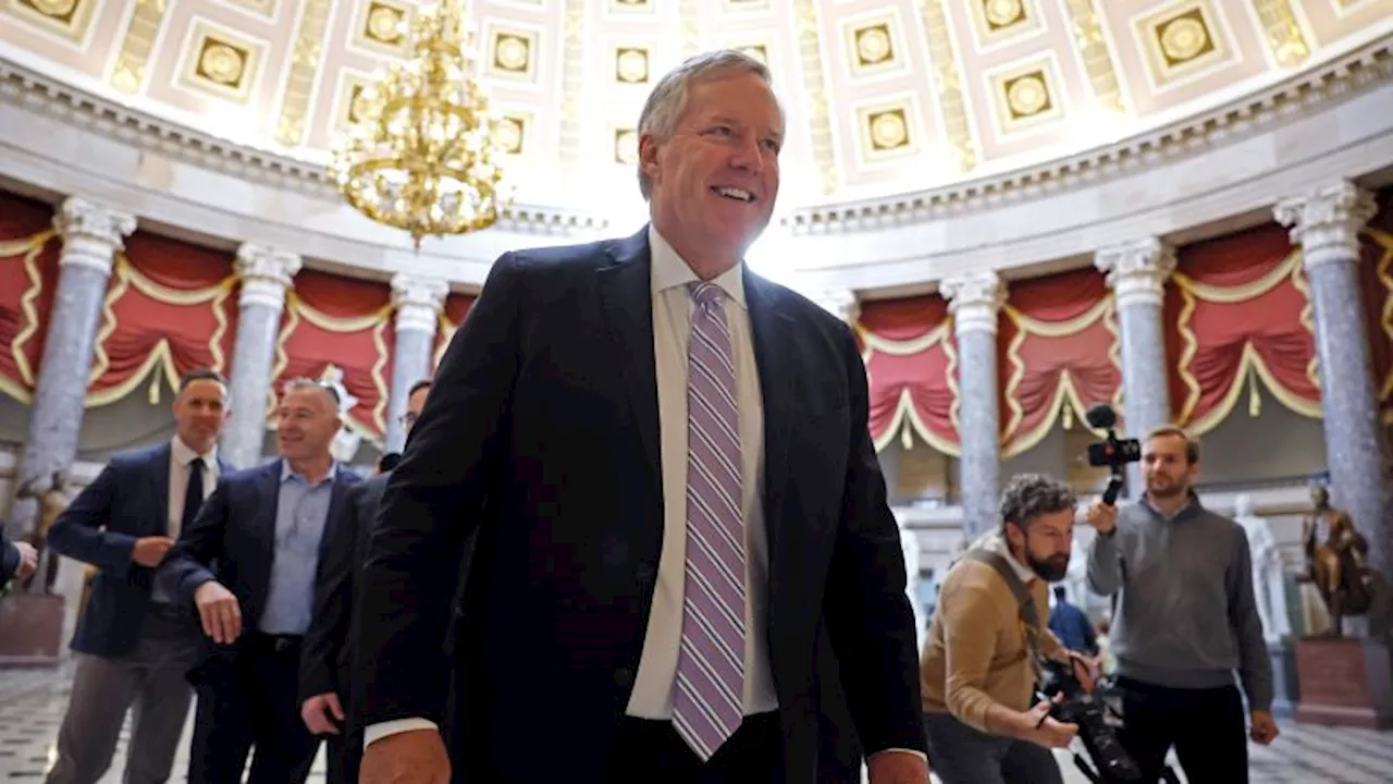 Mark Meadows walks tightrope, complying with Trump prosecutors while maintaining GOP influence