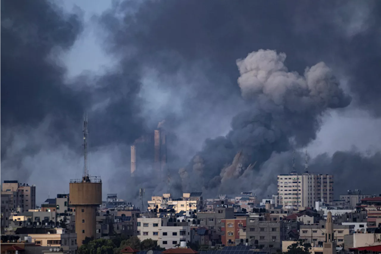 Israeli warplanes hit 150 ‘underground targets’ in Gaza