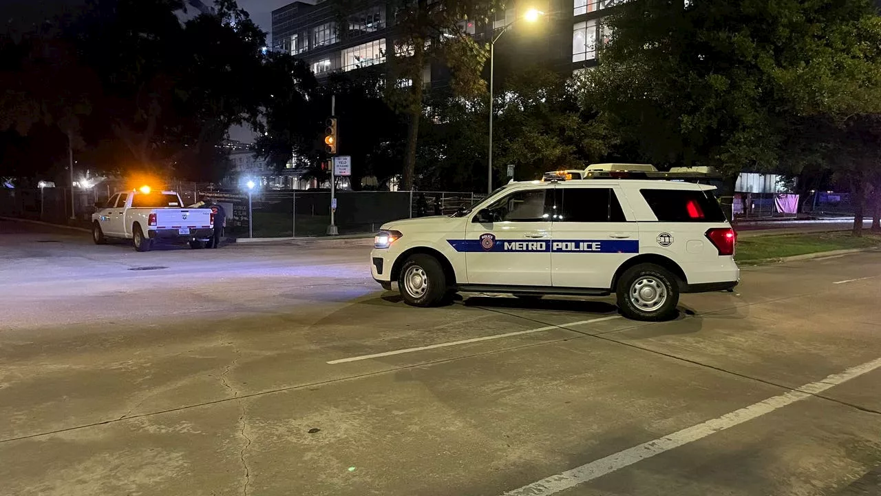 Houston METRO bus shooting: 1 person shot in unknown condition