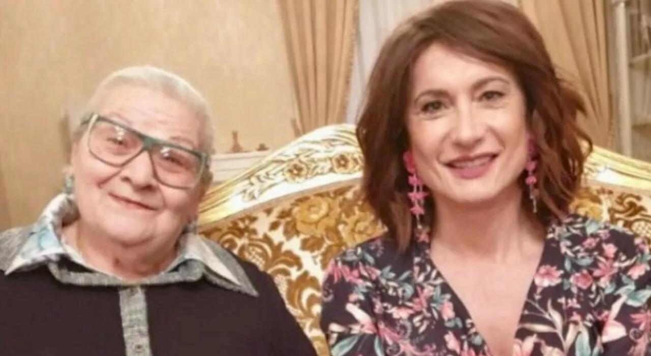 La mamma di Vladimir Luxuria a Verissimo: «La volta in cui pensai 'se rendo conto alla gente perdo mia figlia'