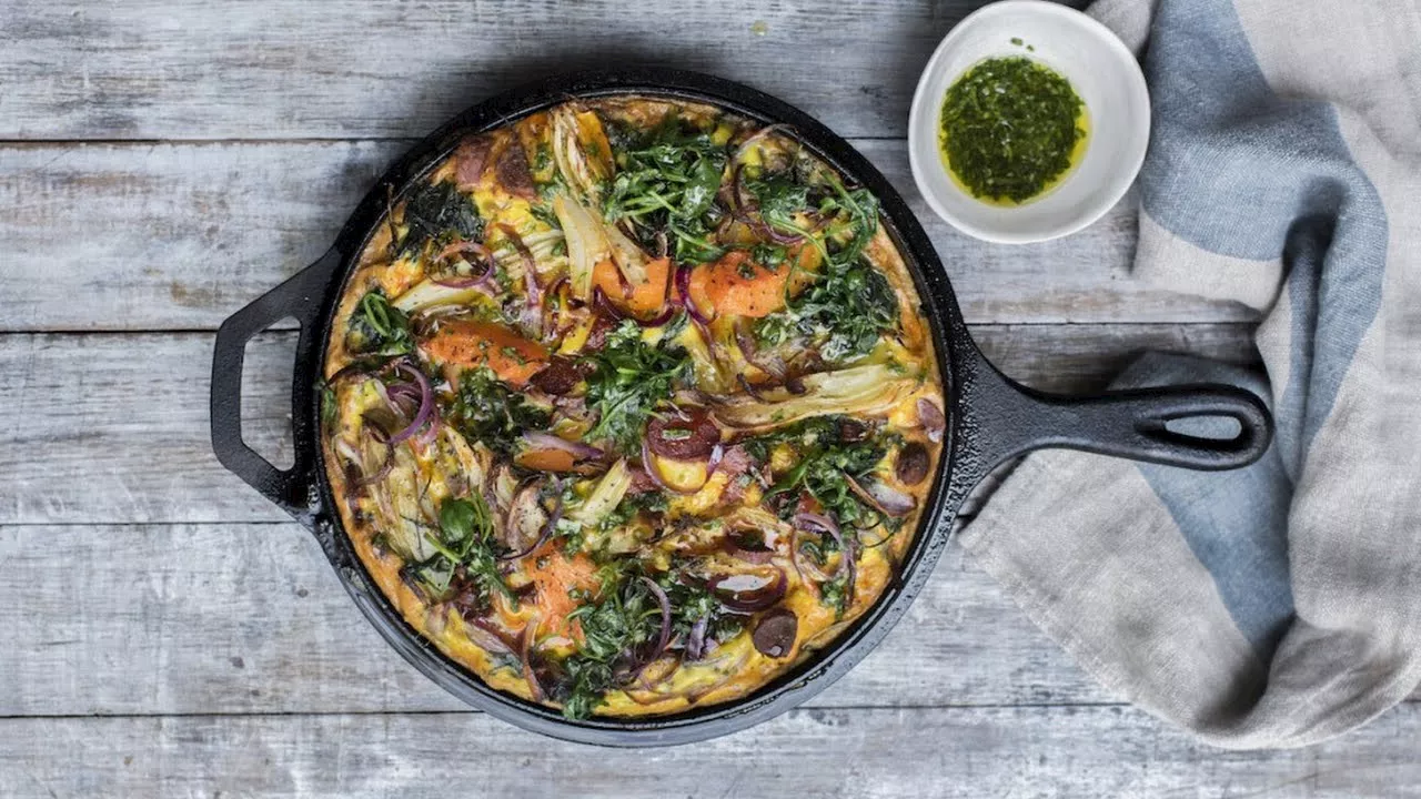 Simple Saturday dinner idea: Roast fennel, squash and chorizo frittata