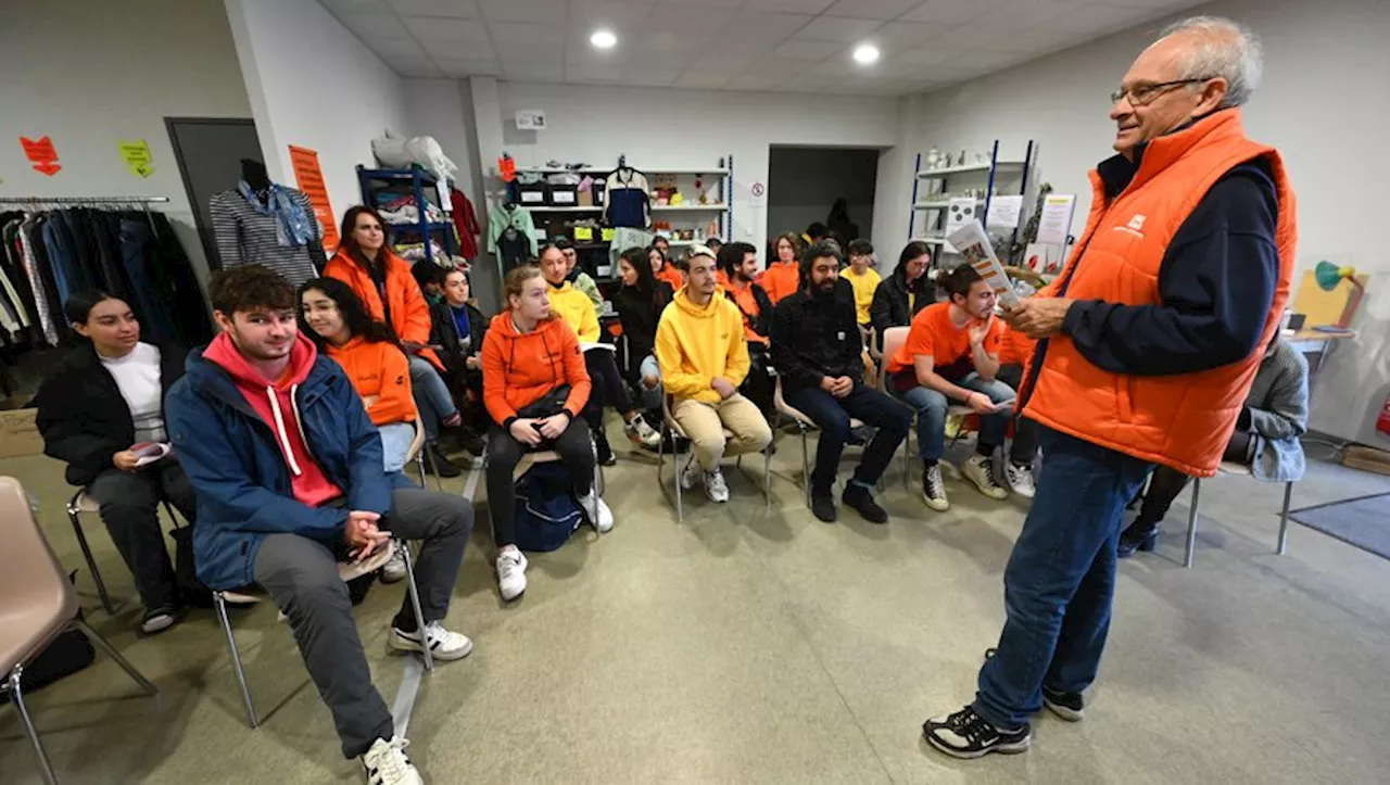 Des jeunes s'engagent pour la collecte annuelle de la Banque alimentaire du Tarn